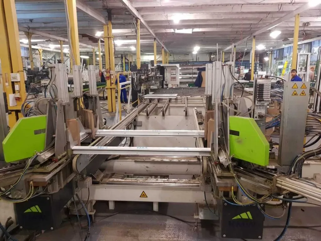 BDM Cutting and Machining Centre with Two KMW Welding Lines